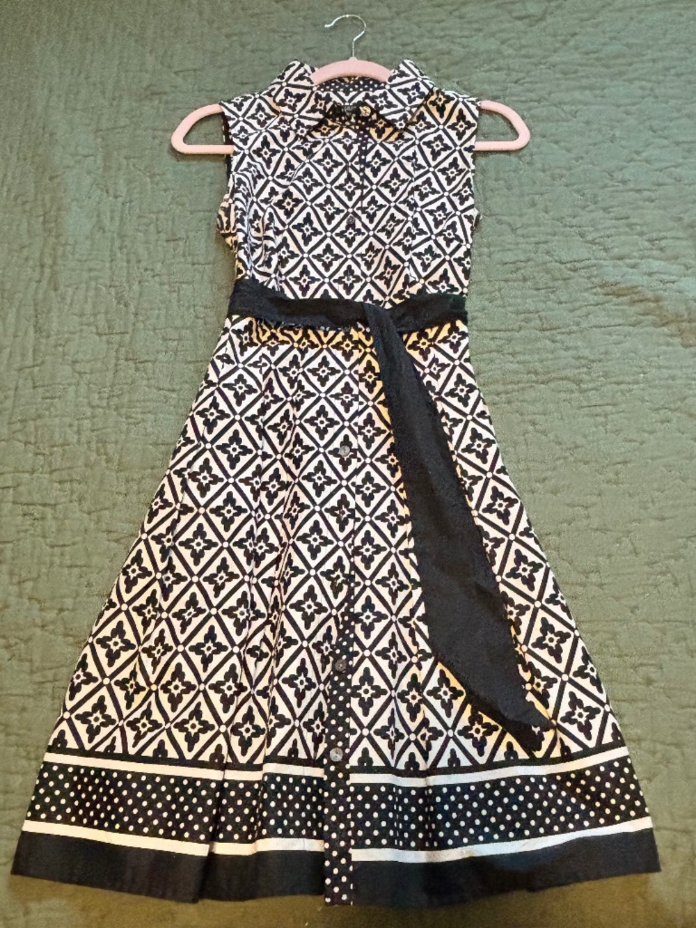 Talbot’s Size 2 Black & White Fit & Flare Dress
